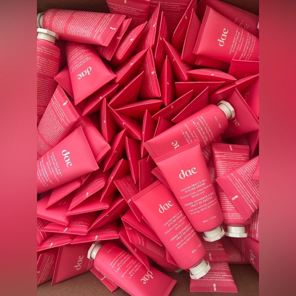 MSRP $160 Dae Cactus Fruit 3-in-1 Styling Cream Bundle Of 10